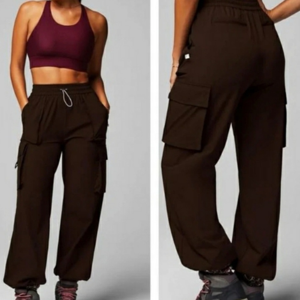 NWOT FABLETICS Cacao Brown Cargo Pants